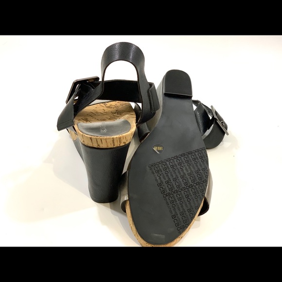 NWOT BCBG cork sole leather wedge sandals - Picture 3 of 3